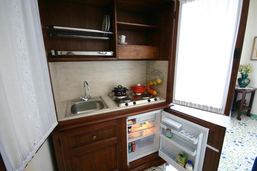 Sorrento Inn Guesthouse Bilik gambar