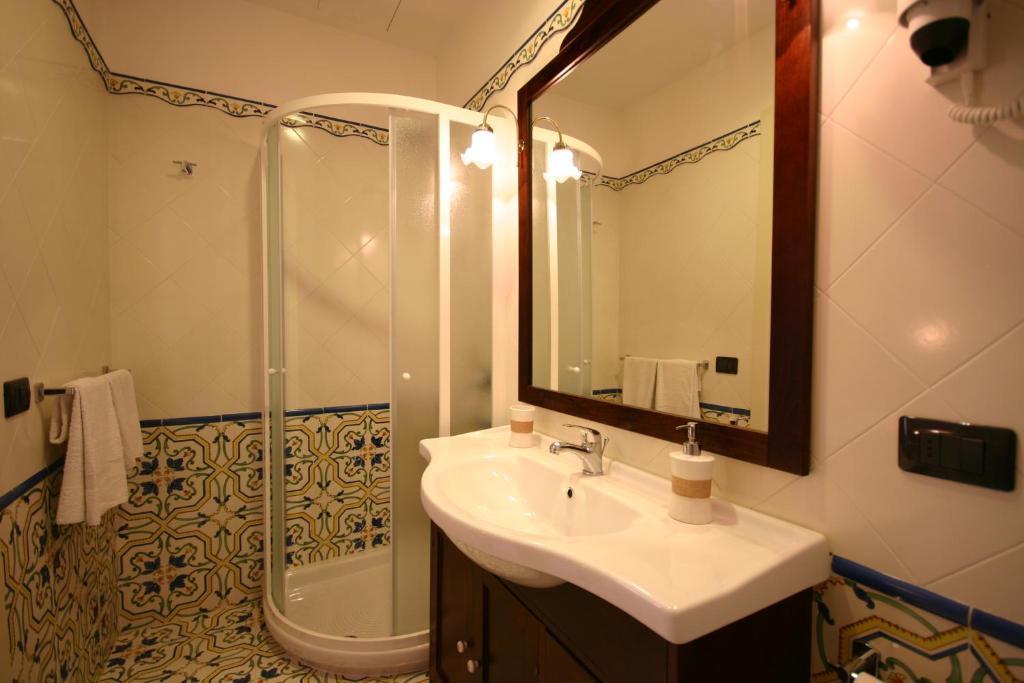Sorrento Inn Guesthouse Bilik gambar