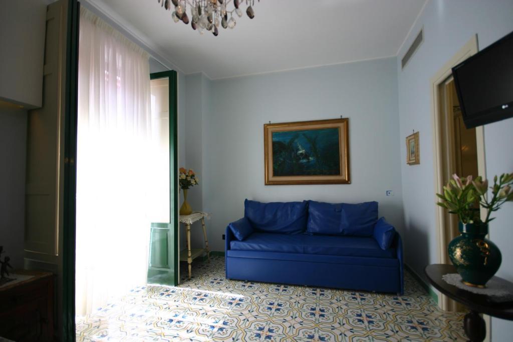 Sorrento Inn Guesthouse Bilik gambar