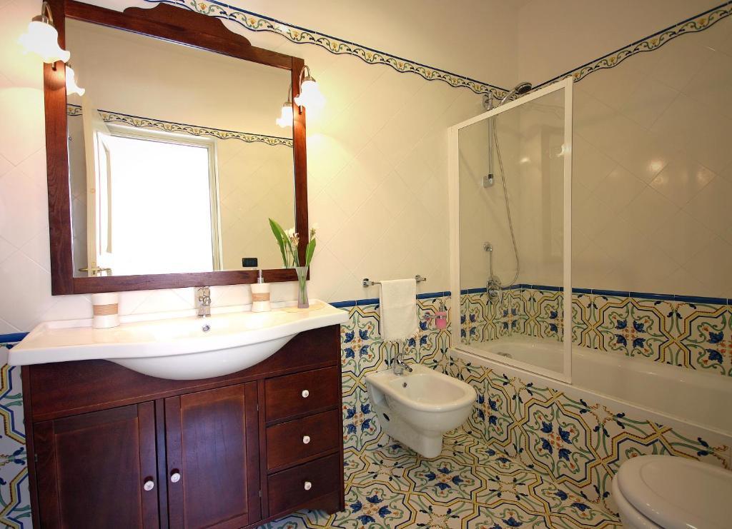 Sorrento Inn Guesthouse Bilik gambar