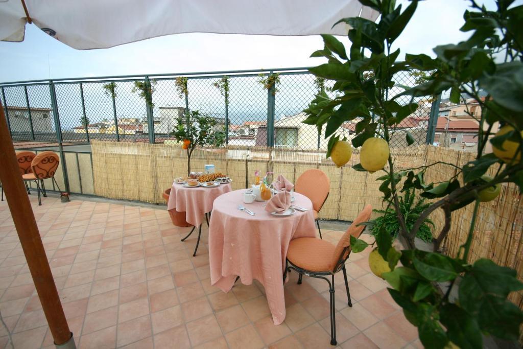 Sorrento Inn Guesthouse Luaran gambar
